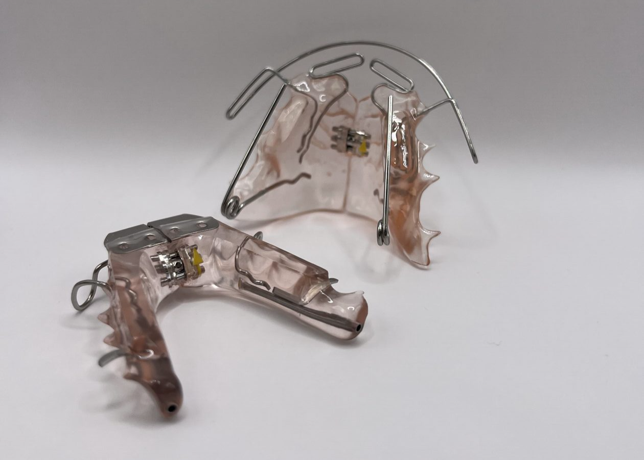 Пример аппарата лаборатории Dental Lab — 2